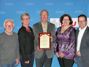 geschf. Vorstand mit Ehrenvorsitzenden